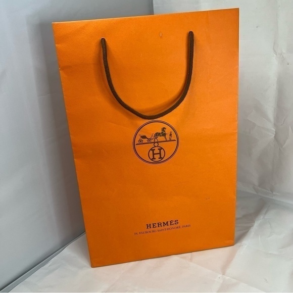 HERMES Medium Paper Shopping Tote - Picture 5 of 5